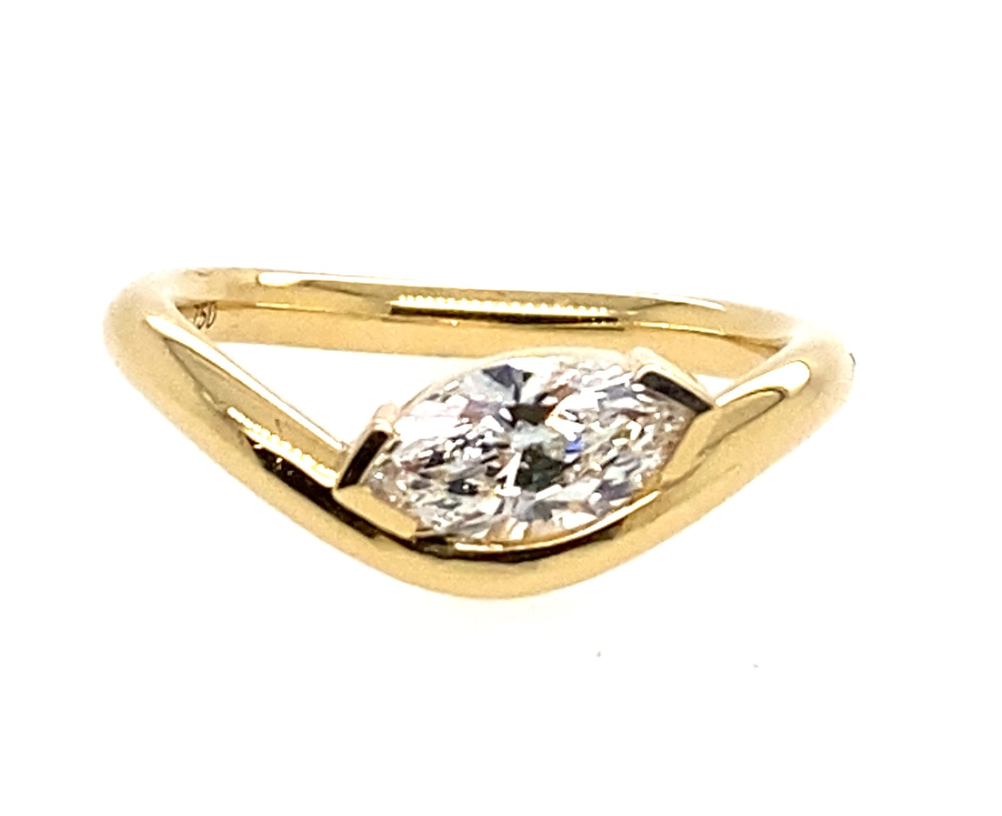 18ct Yellow Gold Marquise Diamond Ring