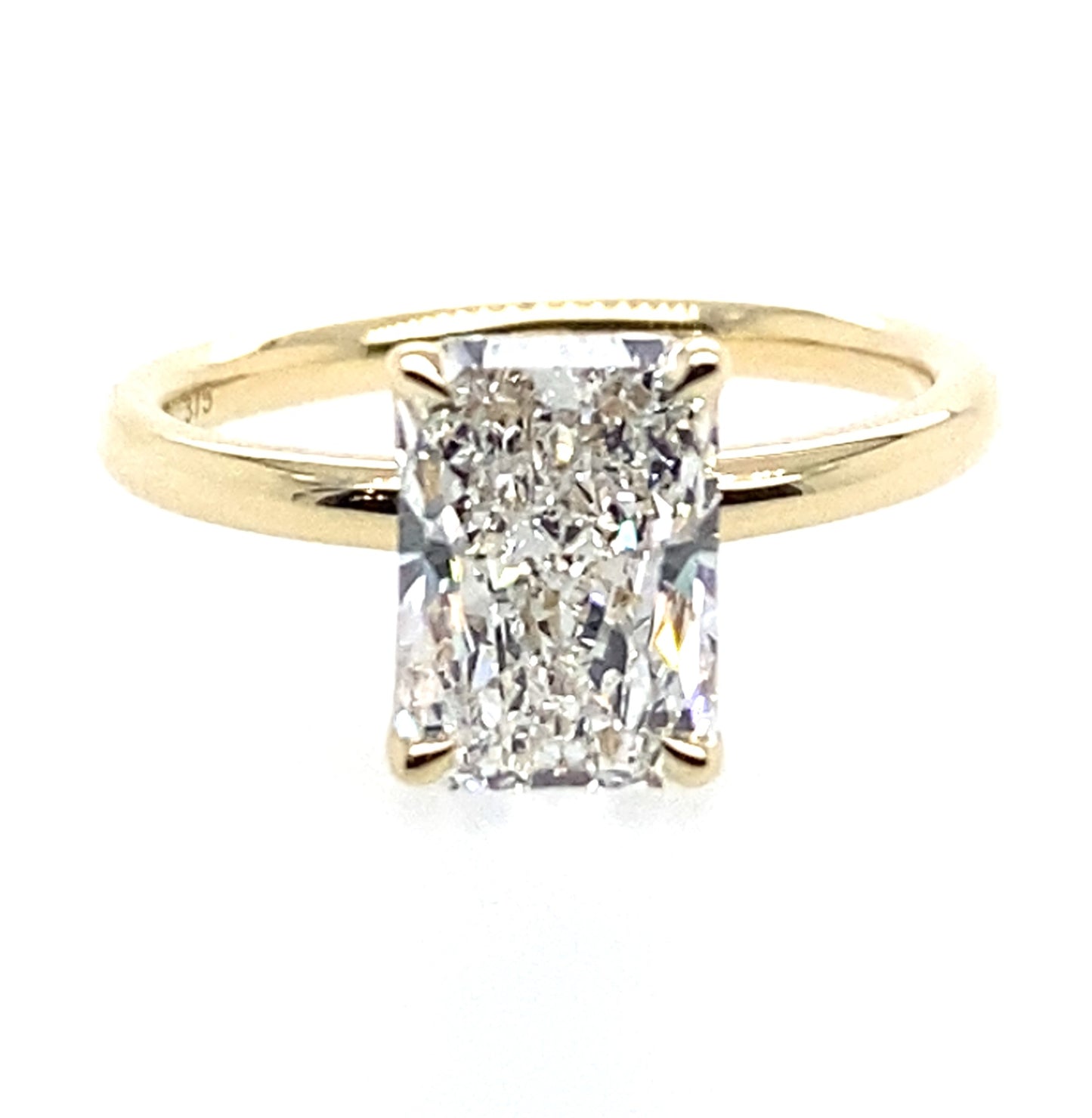 9ct Yellow Gold Diamond Ring